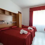 Hotel Nella 3*