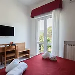 Nella Hotel