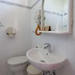 Nella
