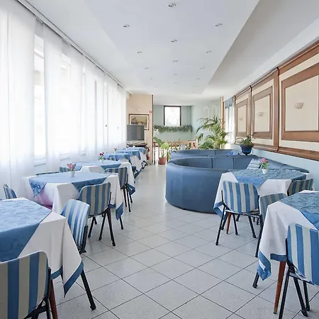 内拉酒店 3* 斯培西亚