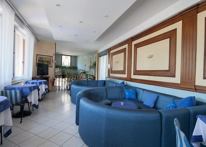 酒店 内拉酒店 3*